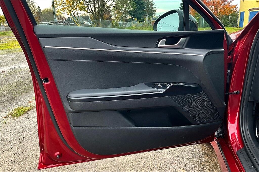 2021 Kia K5 GT-Line OR