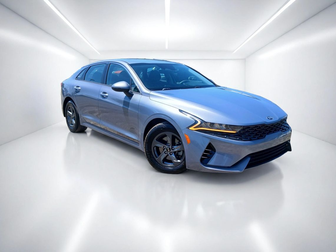 2021 Kia K5 LX Sedan 4D
