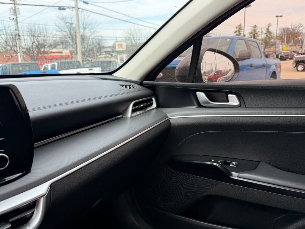 2021 Kia K5 LXS Crestwood KY