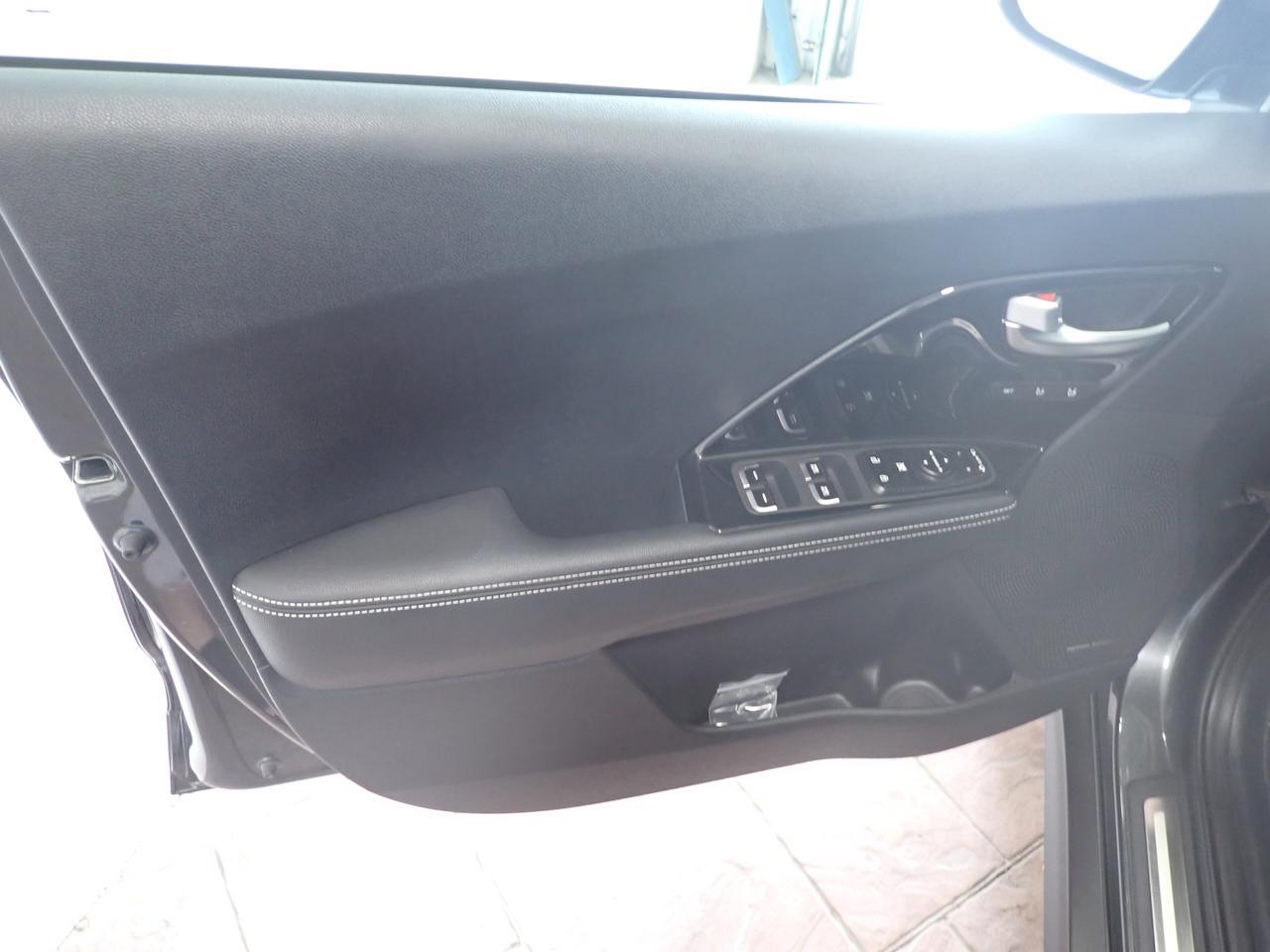 2021 Kia Niro EV SX TOURING LEATHER NAVI SUNROOF *ELECTRIC* Listowel ON