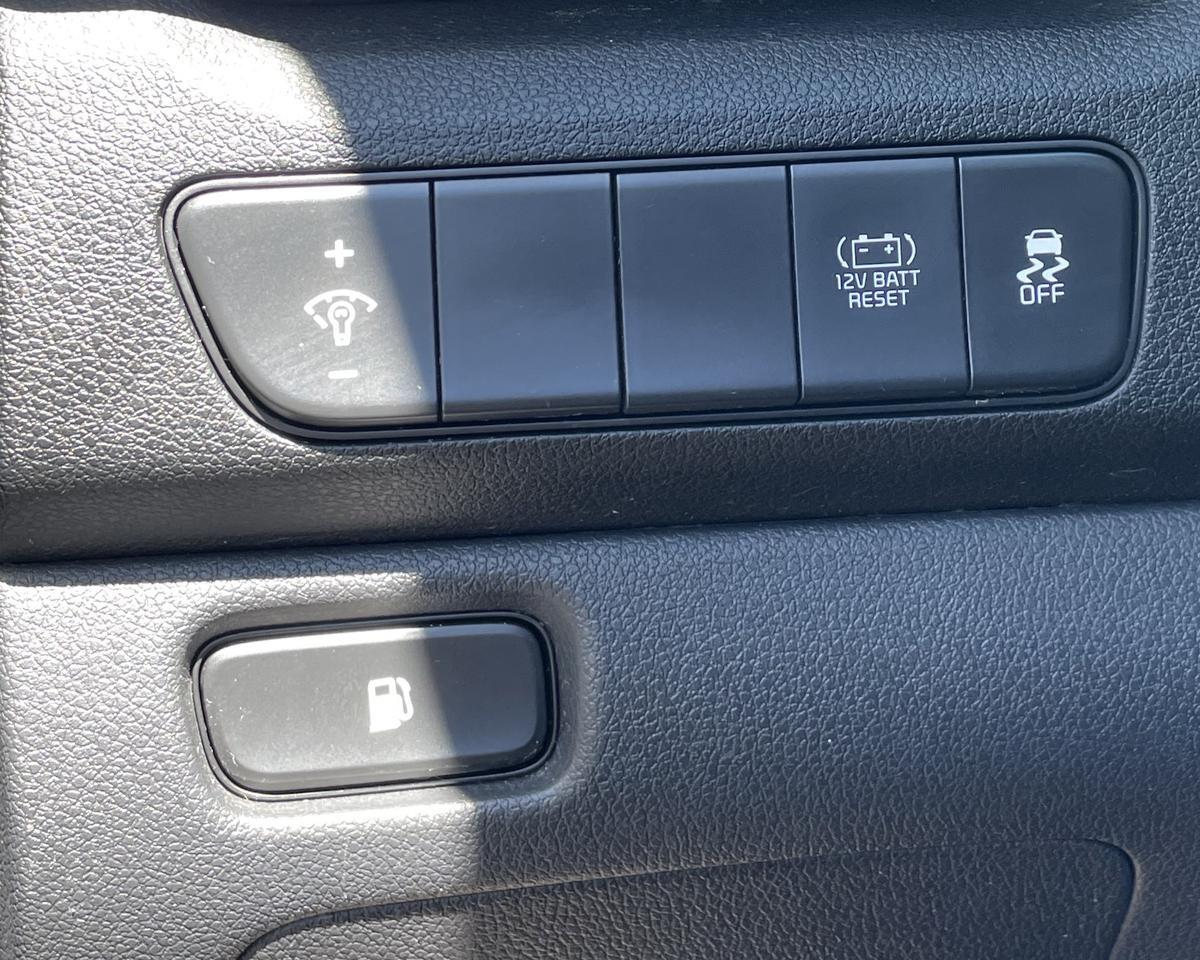 2021 Kia Niro LX Wagon 4D Port Orchard WA