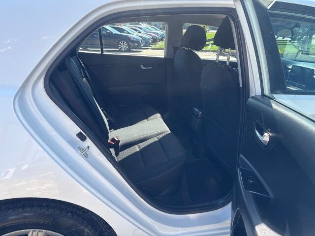 2021 Kia Rio 5-door LX+ Whitecourt AB