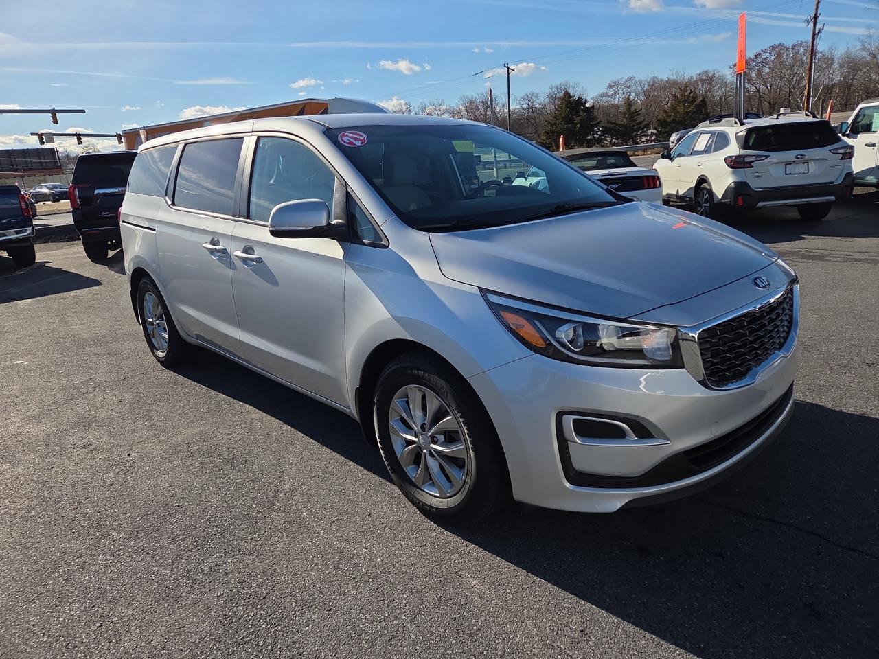 2021 Kia Sedona LX