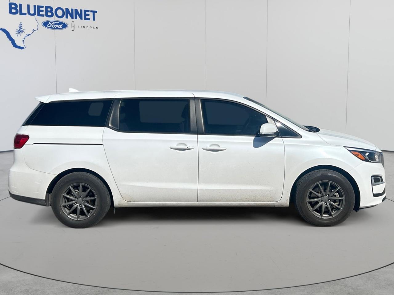 2021 Kia Sedona LX