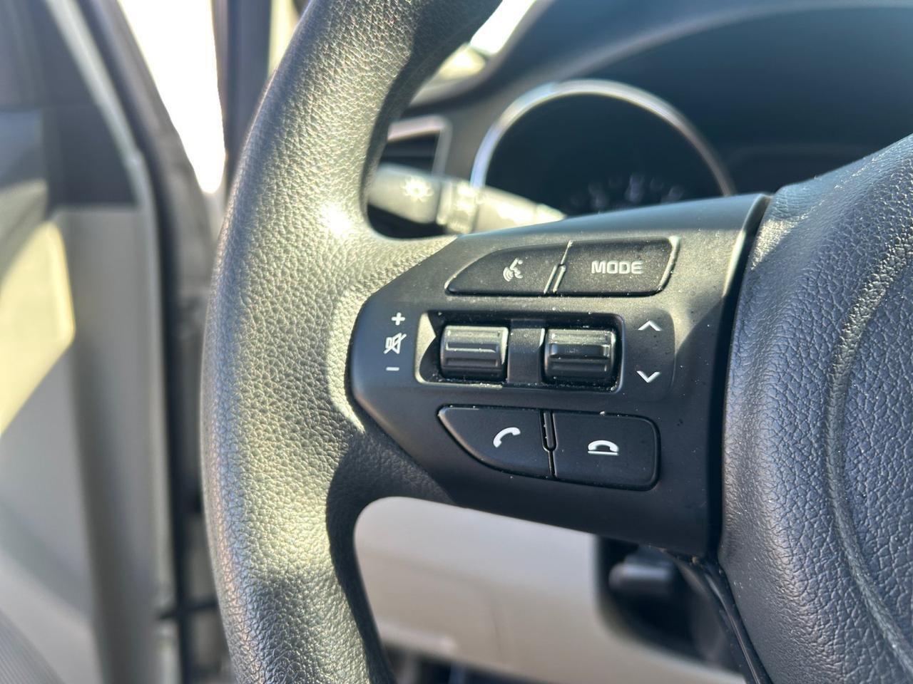 2021 Kia Sedona LX New Braunfels TX