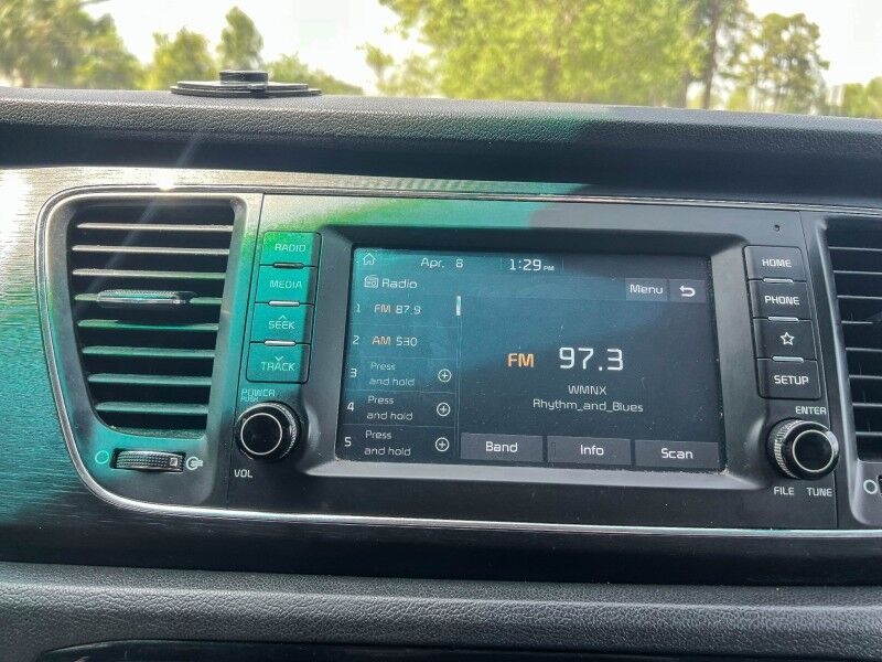 2021 Kia Sedona LX Wilmington NC