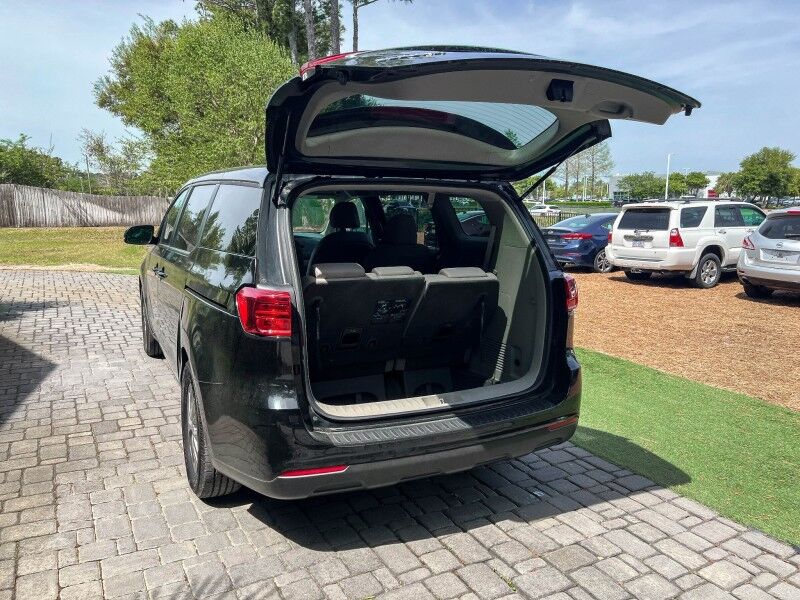 2021 Kia Sedona LX Wilmington NC