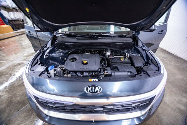 2021 Kia Seltos AWD EX Leather Roof BCam Red Deer AB