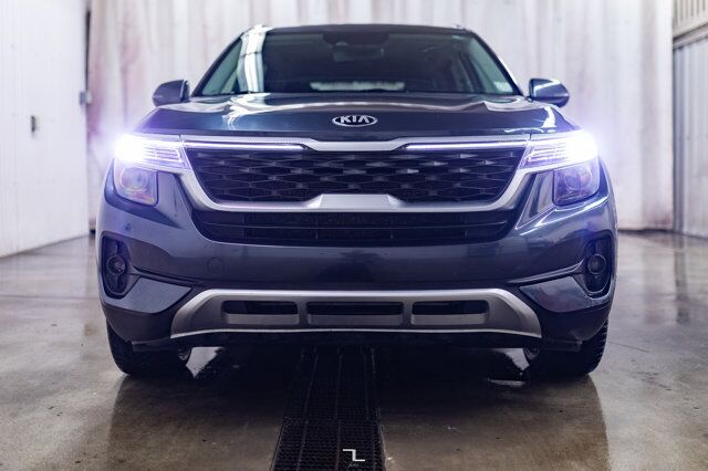 2021 Kia Seltos AWD EX Leather Roof BCam Red Deer AB