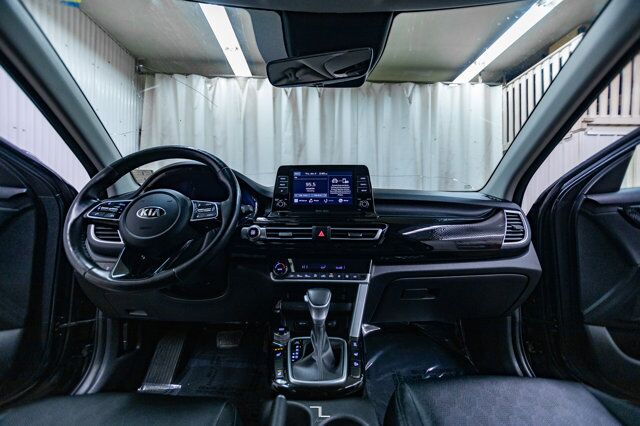 2021 Kia Seltos AWD EX Leather Roof BCam Red Deer AB