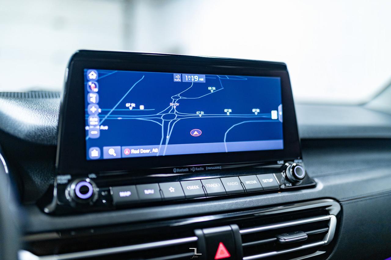 2021 Kia Seltos AWD EX Premium Leather Roof Nav BCam Red Deer AB