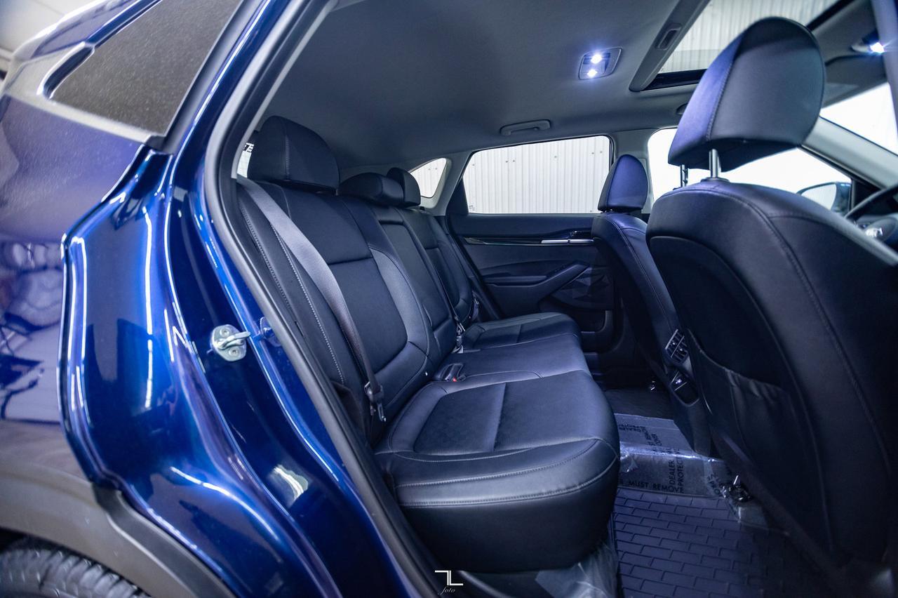 2021 Kia Seltos AWD EX Premium Leather Roof Nav BCam Red Deer AB