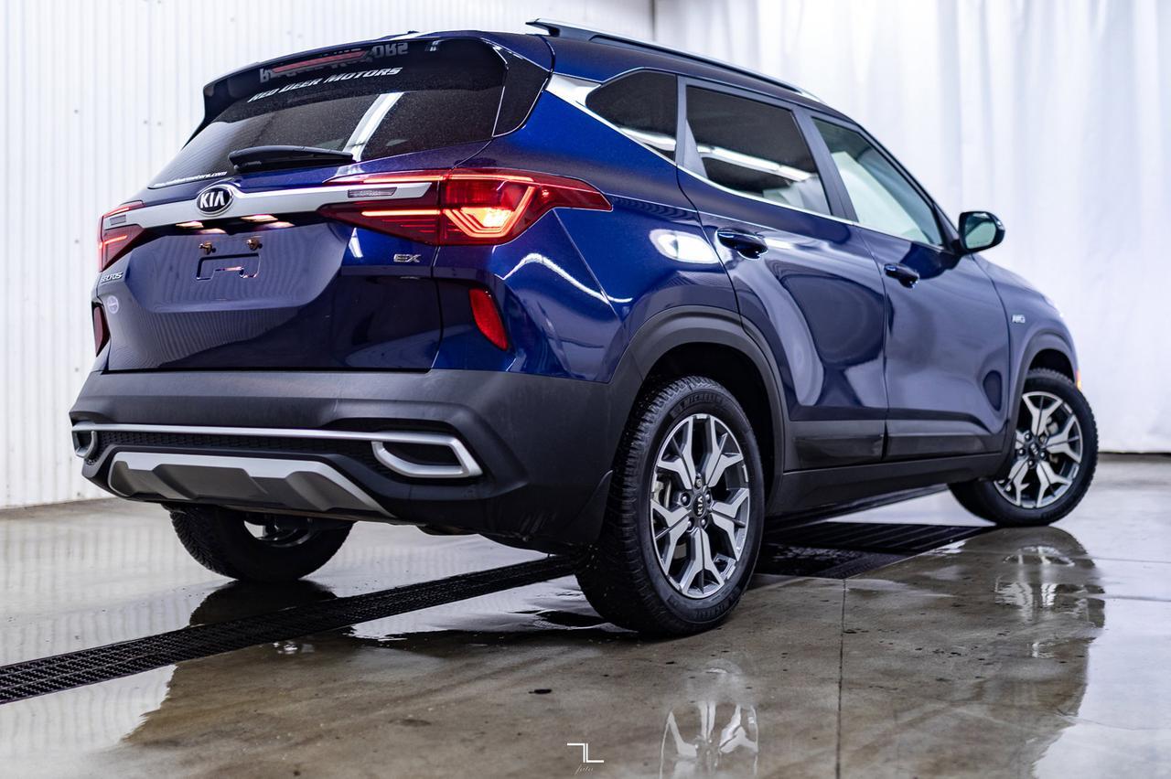 2021 Kia Seltos AWD EX Premium Leather Roof Nav BCam Red Deer AB