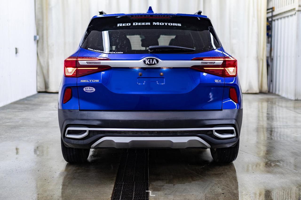 2021 Kia Seltos AWD EX Premium Leather Roof Nav Red Deer AB
