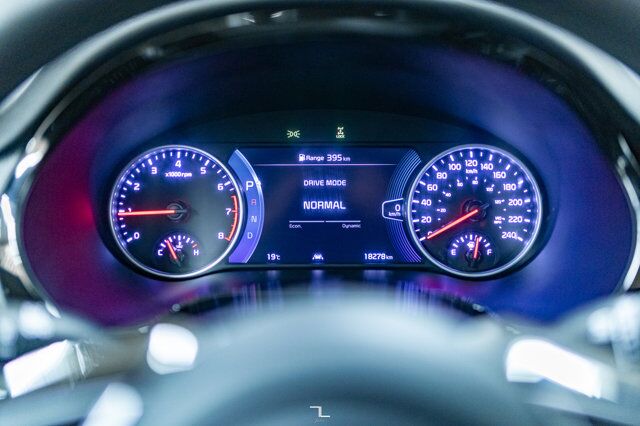 2021 Kia Seltos AWD EX Premium Leather Roof Nav Red Deer AB