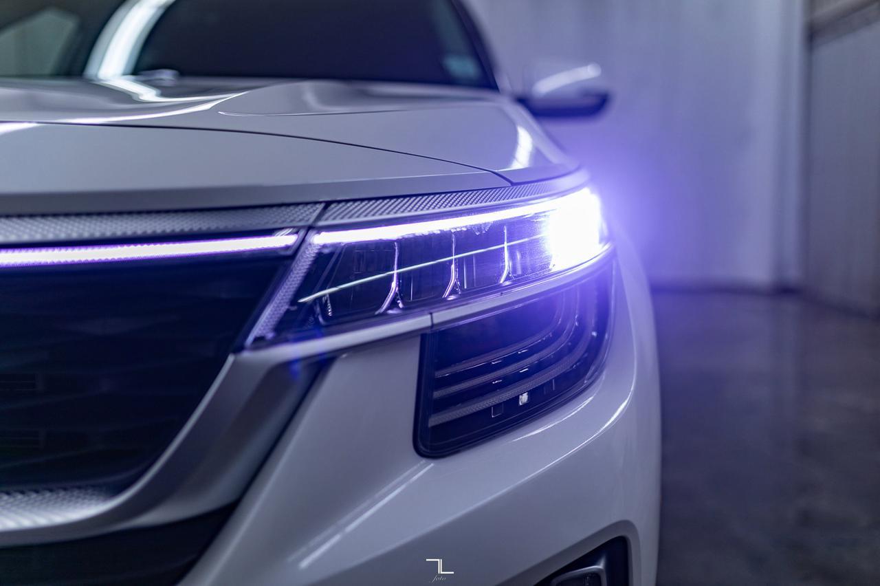 2021 Kia Seltos AWD SX Turbo Leather Roof Nav BCam Red Deer AB