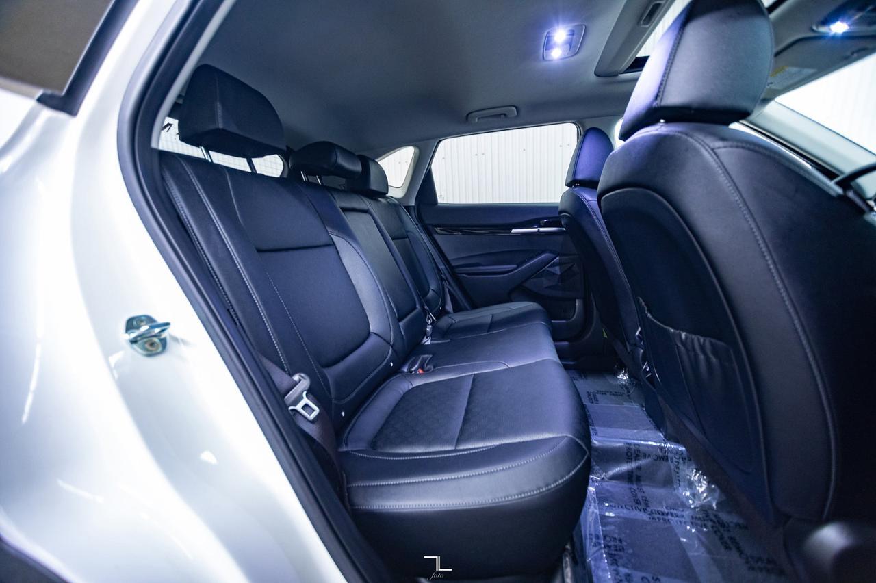 2021 Kia Seltos AWD SX Turbo Leather Roof Nav BCam Red Deer AB