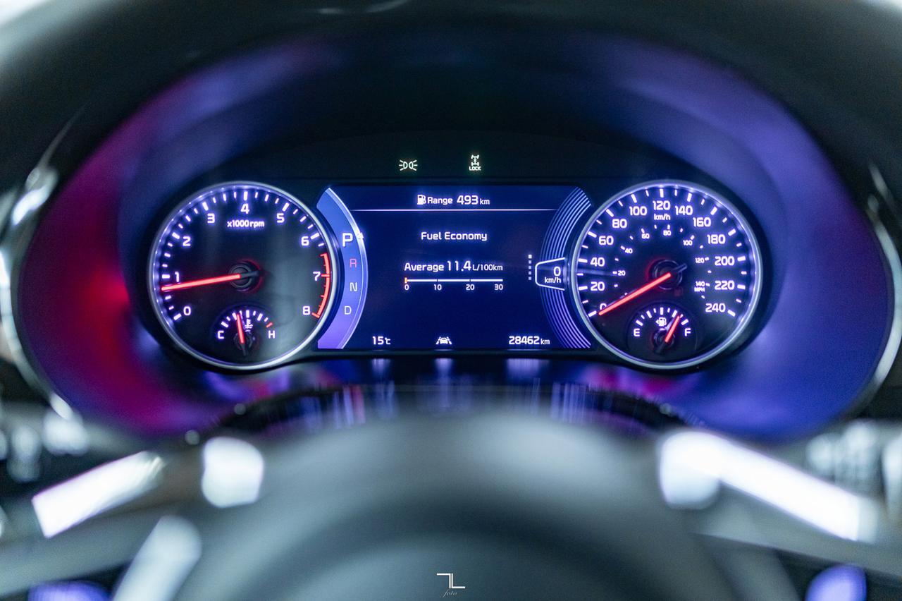 2021 Kia Seltos AWD SX Turbo Leather Roof Nav BCam Red Deer AB