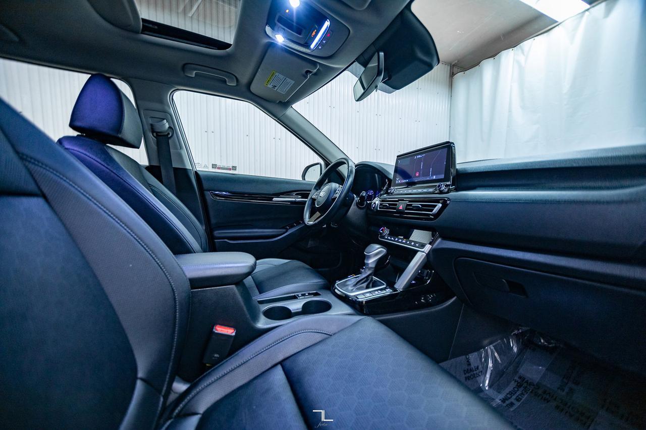 2021 Kia Seltos AWD SX Turbo Leather Roof Nav BCam Red Deer AB