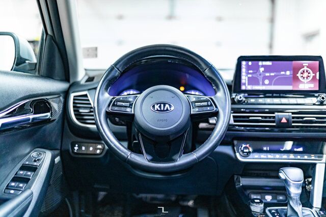 2021 Kia Seltos AWD SX Turbo Leather Roof Nav BCam Red Deer AB