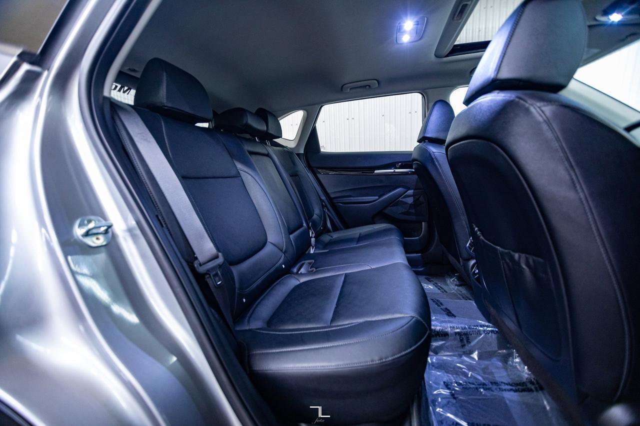 2021 Kia Seltos AWD SX Turbo Leather Roof Nav BCam Red Deer AB