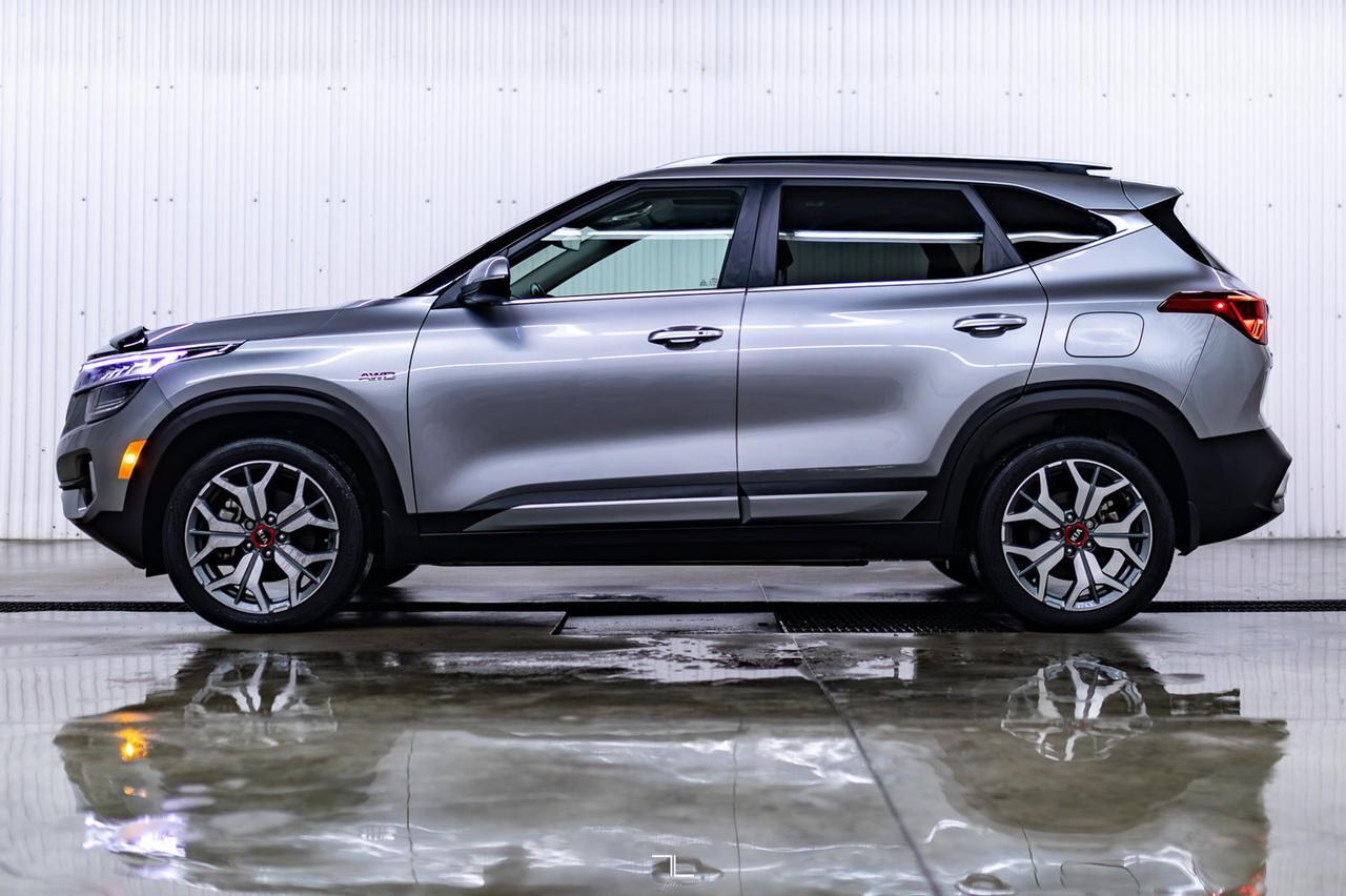 2021 Kia Seltos AWD SX Turbo Leather Roof Nav BCam Red Deer AB