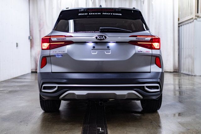 2021 Kia Seltos AWD SX Turbo Leather Roof Nav BCam Red Deer AB