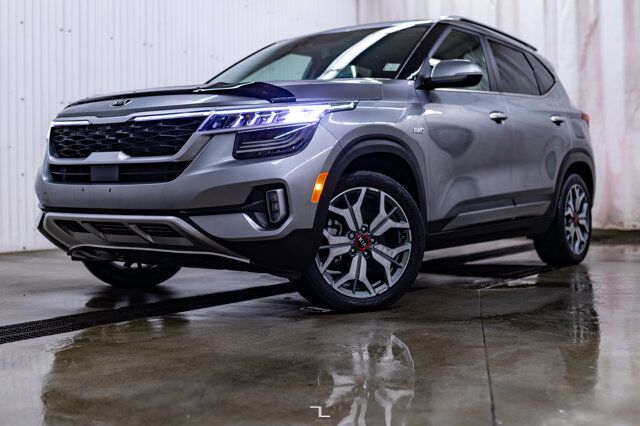 2021 Kia Seltos AWD SX Turbo Leather Roof Nav BCam Red Deer AB