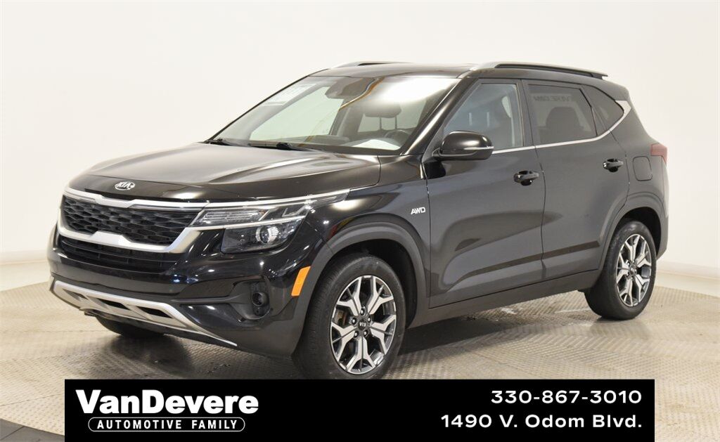 Used 2021 Kia Seltos EX AWD