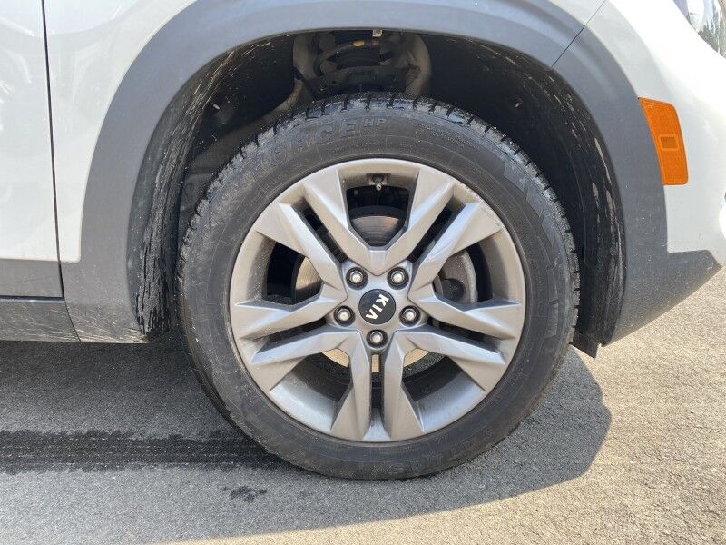 2021 Kia Seltos LX Bristol  PA