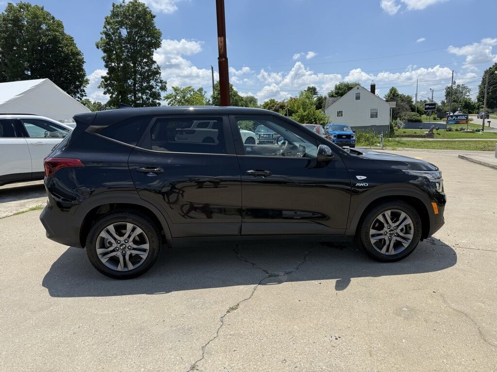 2021 Kia Seltos LX Crestwood KY
