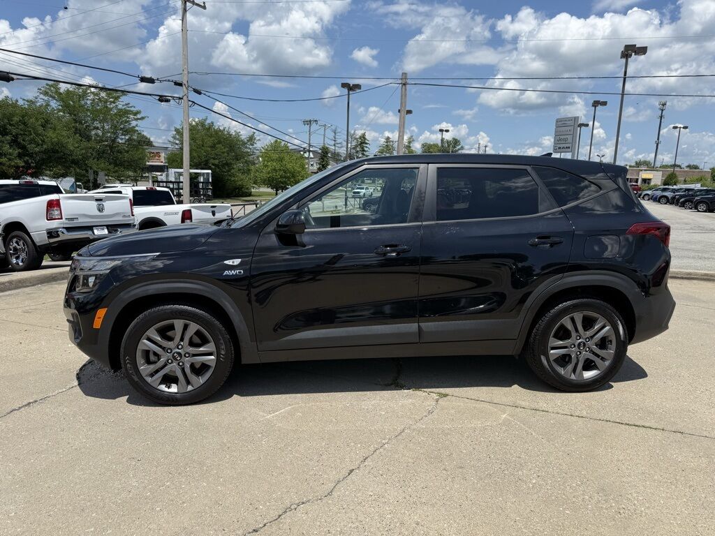 2021 Kia Seltos LX Crestwood KY