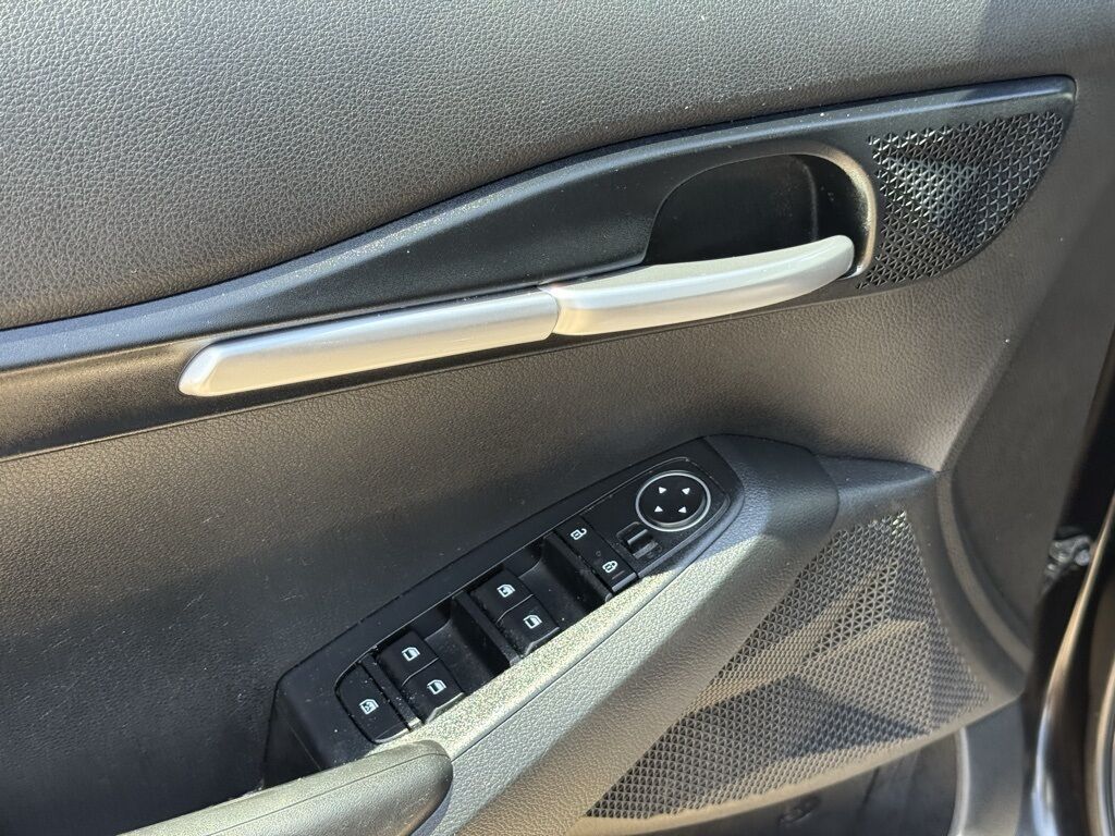 2021 Kia Seltos LX Crestwood KY