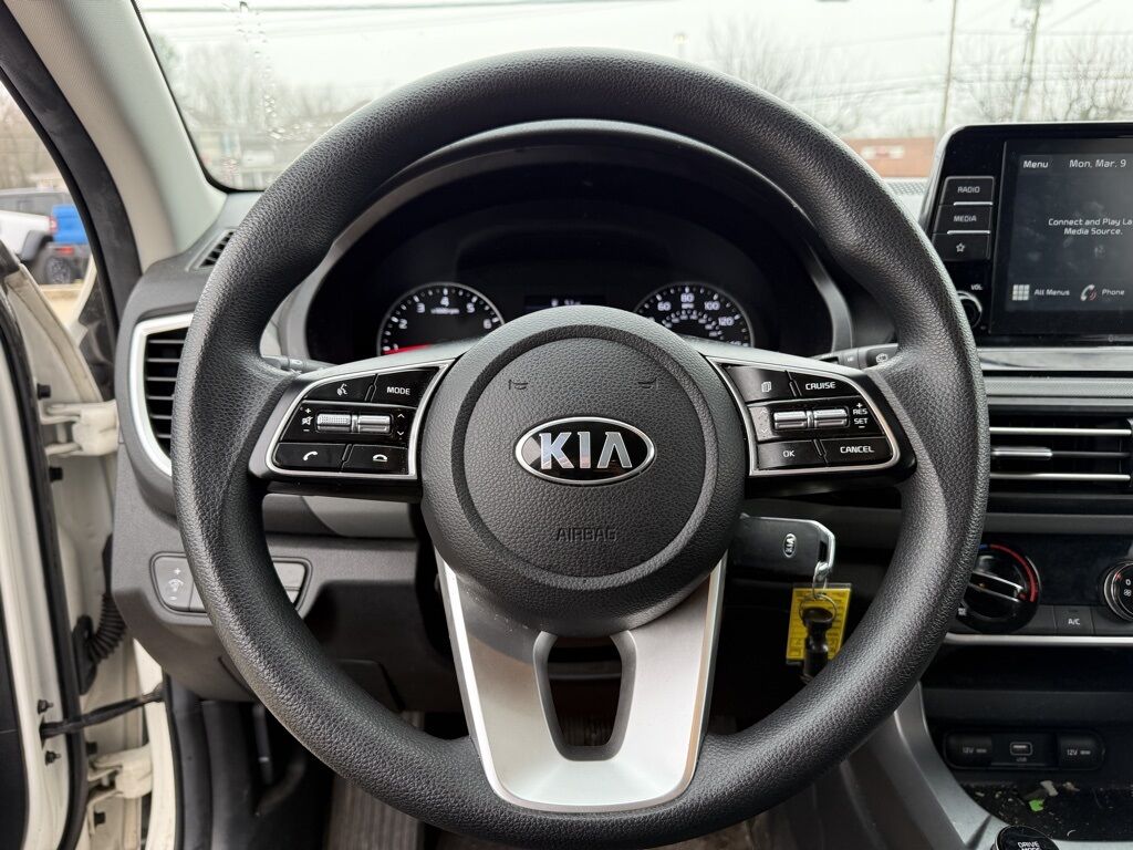 2021 Kia Seltos LX Crestwood KY