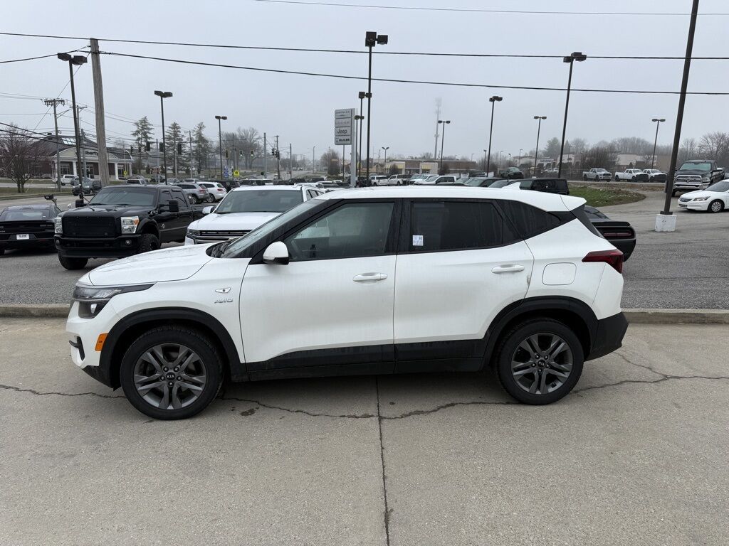 2021 Kia Seltos LX Crestwood KY