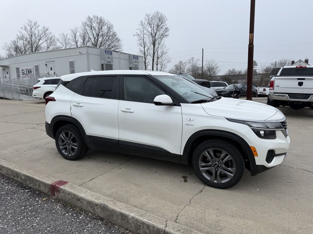 2021 Kia Seltos LX Crestwood KY