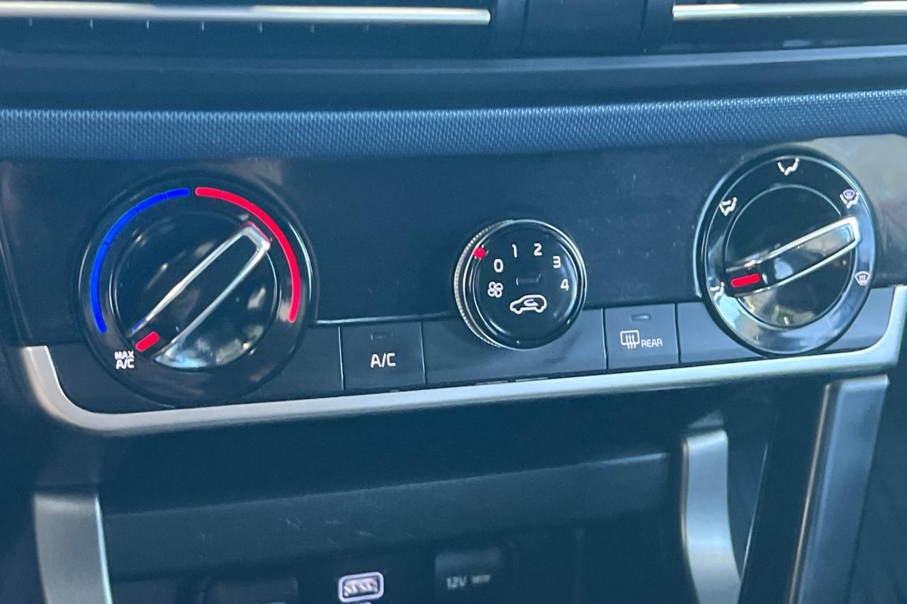 2021 Kia Seltos S Ontario OR