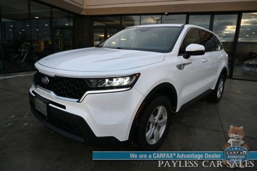 2021 Kia Sorento LX / AWD / Cloth Seats / Lane Departure & Collision Alert / Apple CarPlay & Android Auto / 3rd Row / Seats 7 / Back Up Camera / Cruise Control / USB Jacks / Alloy Wheels / Tow Pkg / 1-Owner Anchorage AK