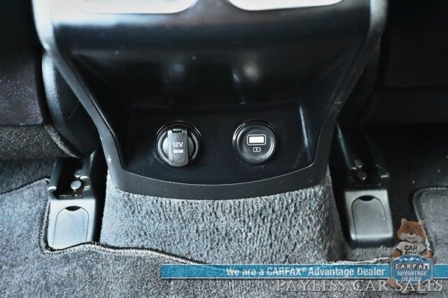 2021 Kia Sorento LX / AWD / Cloth Seats / Lane Departure & Collision Alert / Apple CarPlay & Android Auto / 3rd Row / Seats 7 / Back Up Camera / Cruise Control / USB Jacks / Alloy Wheels / Tow Pkg / 1-Owner Anchorage AK