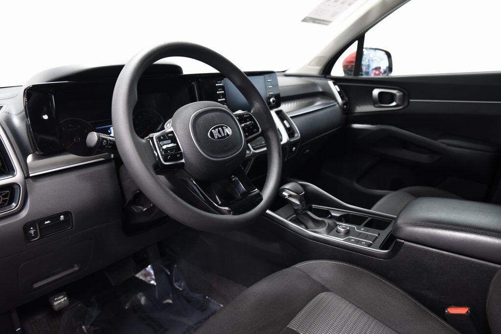 2021 Kia Sorento LX Akron