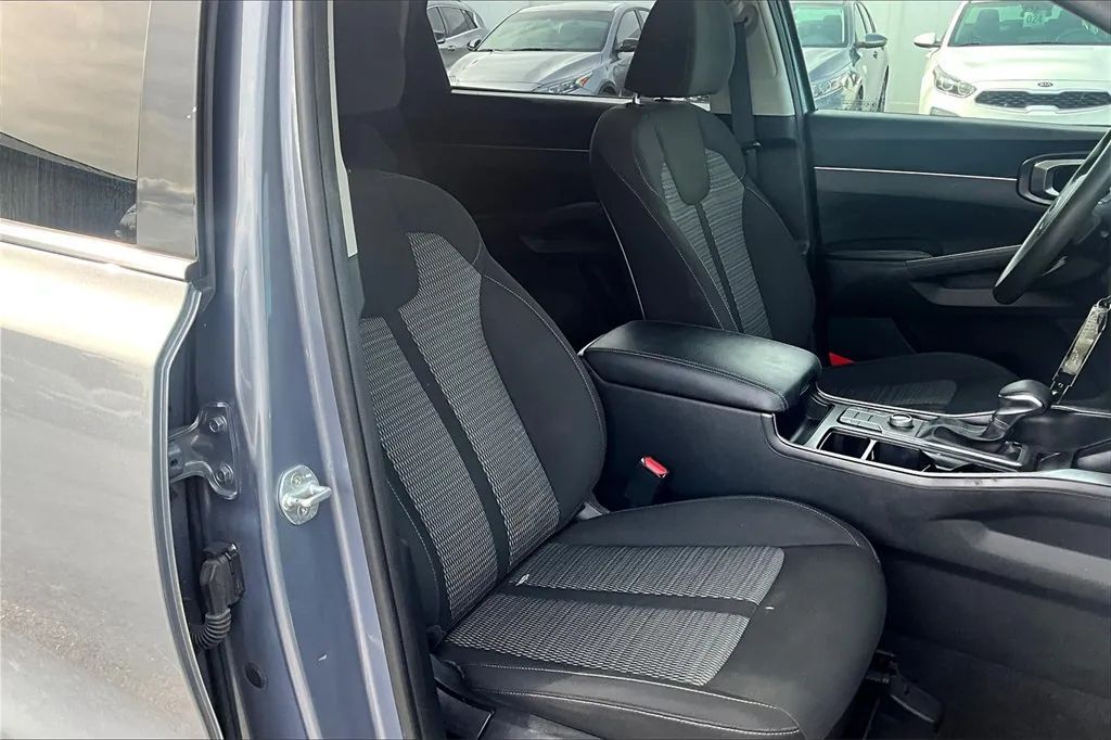 2021 Kia Sorento LX Sport Utility 4D Maitland FL