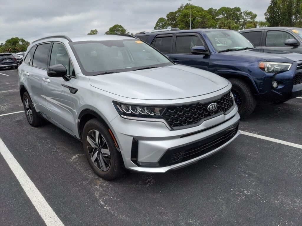 2021 Kia Sorento S Oshkosh WI