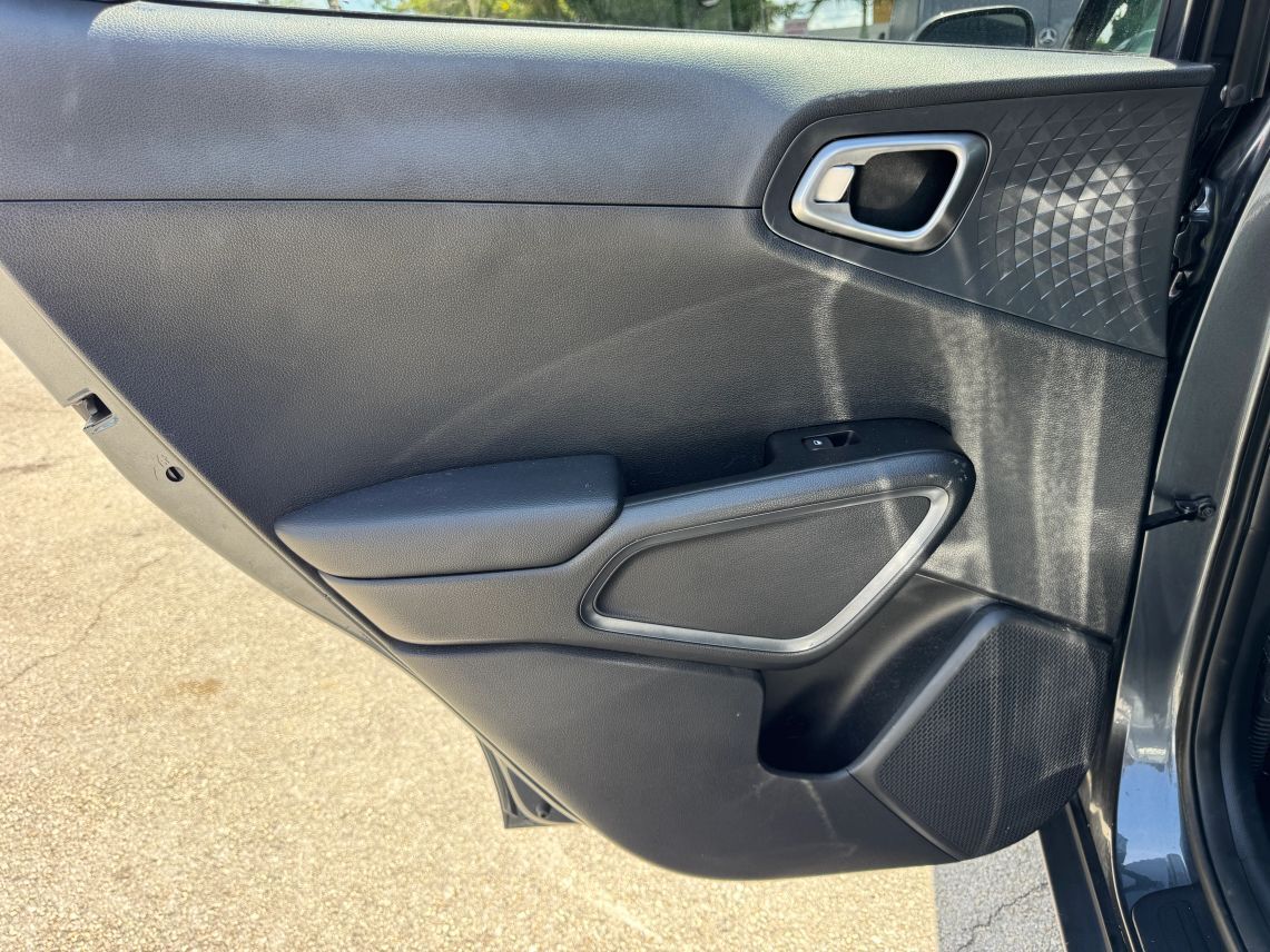 2021 Kia Soul S Wagon 4D