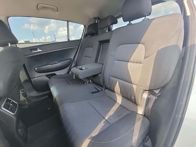 2021 Kia Sportage LX  TX