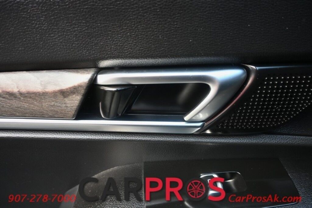 2021 Kia Telluride SX - 3.8L V6 - Prestige Pkg - Heated & Cooled Leather Seats - Remote Start - Harman Kardon Premium Sound - Navigation - 360 Backup Camera - Blind Spot Monitor - Dual Sunroof - 2nd Row Captains Chairs - Seats 7 - Tow Pkg - Low Miles Anchorage AK