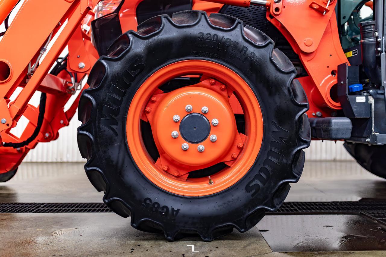 2021 Kubota M5-111 KVT MFWD Tractor Loader Bucket Diesel Red Deer AB