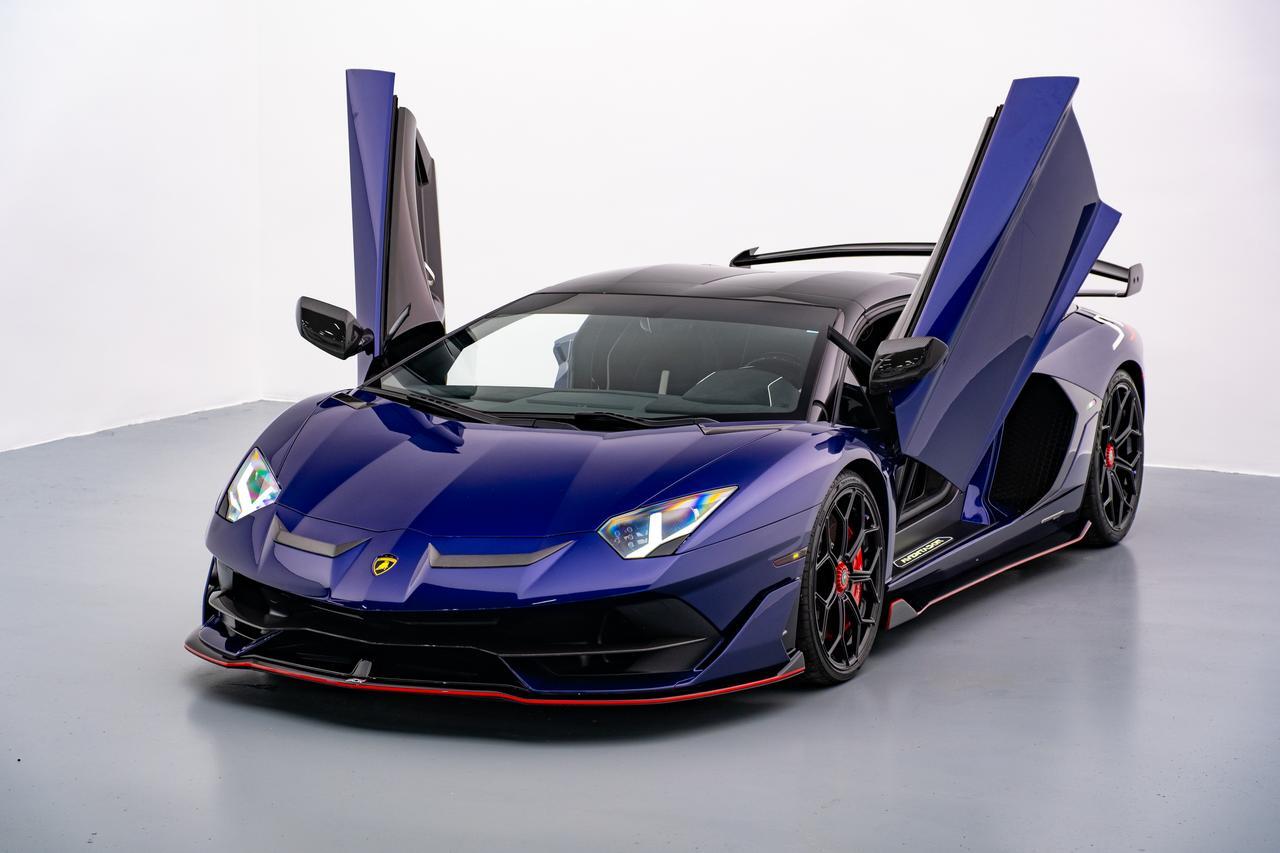 2021 Lamborghini Aventador SVJ Miami FL