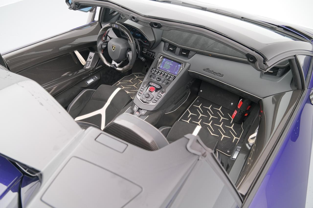 2021 Lamborghini Aventador SVJ Miami FL