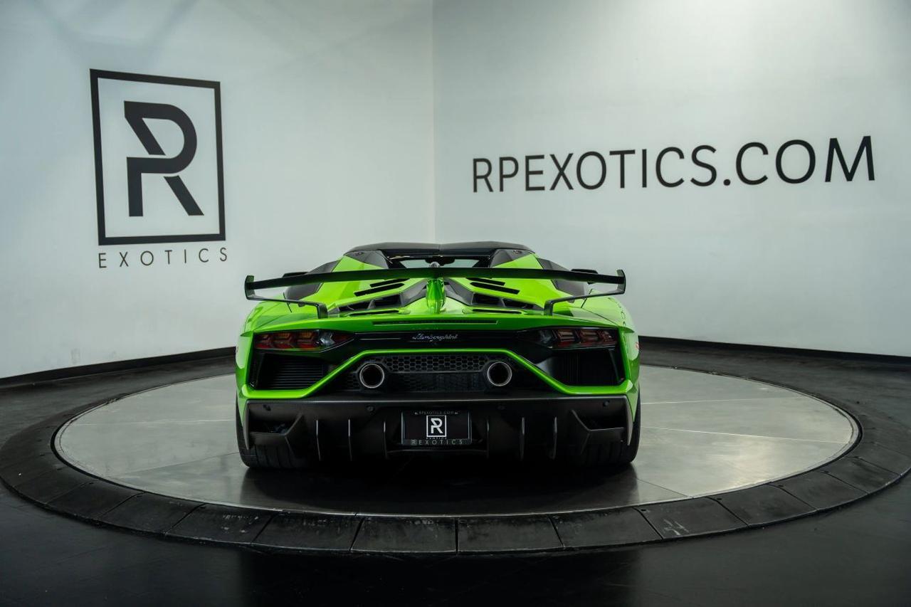 2021 Lamborghini Aventador SVJ Convertible 2D St. Louis MO