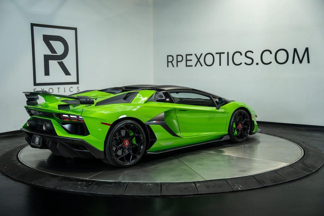 2021 Lamborghini Aventador SVJ Convertible 2D St. Louis MO